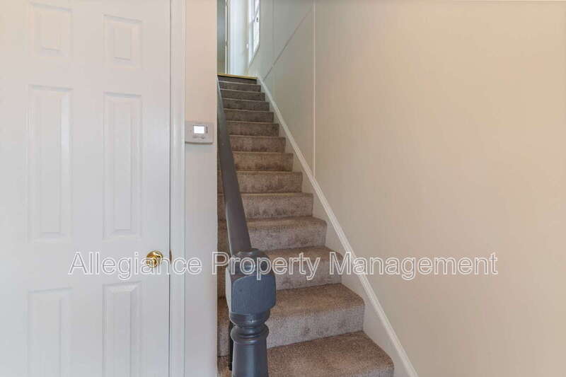1506 B Mt Vernon Ave – photo 4