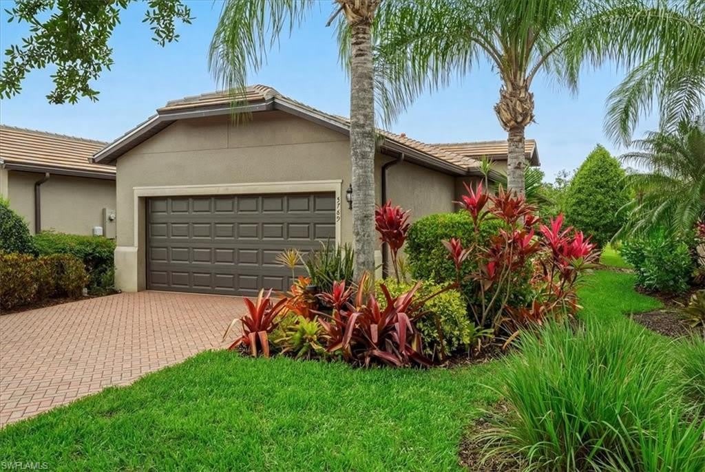 5769 Mayflower Way – photo 3