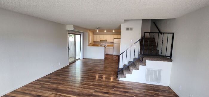 317 19Th Street – photo 2