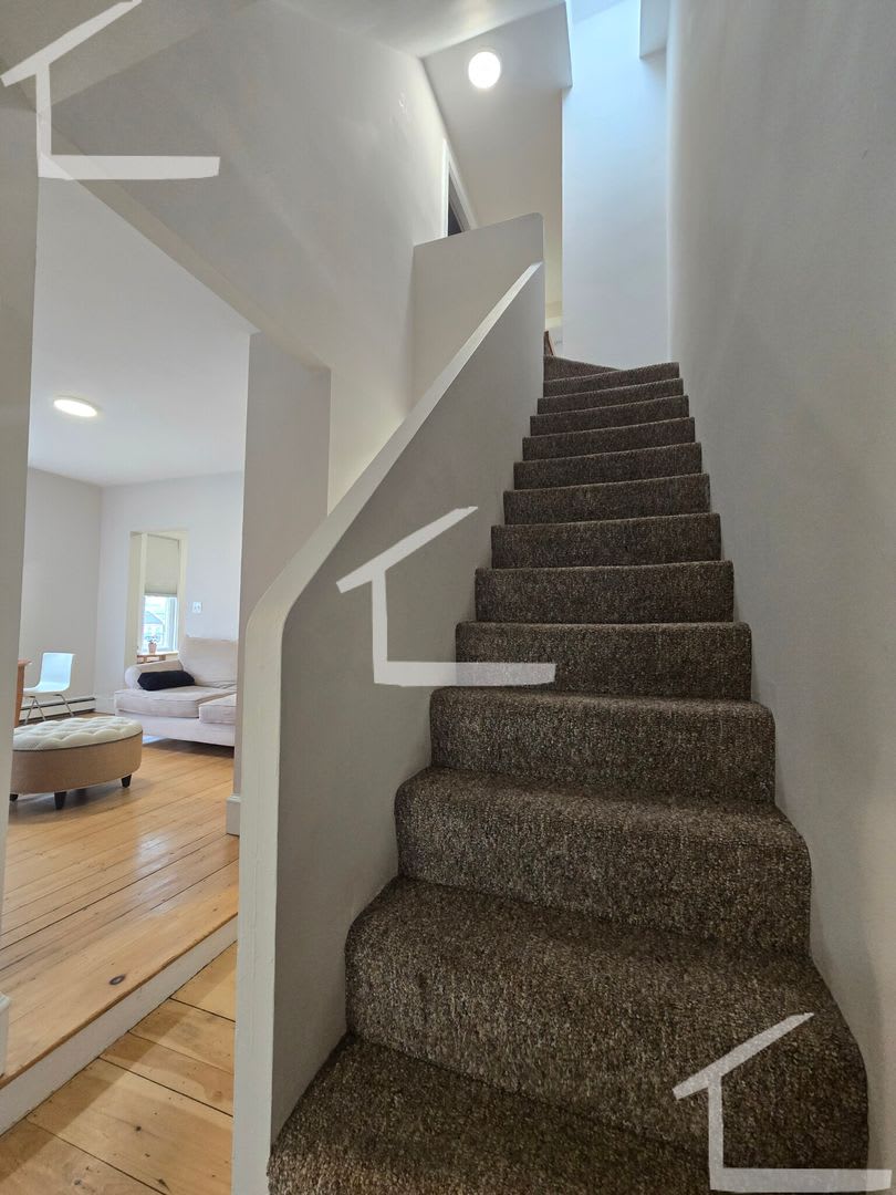 Bright Watertown 3-bed, 2-bath w/ Laundry and Parking Included – photo 5