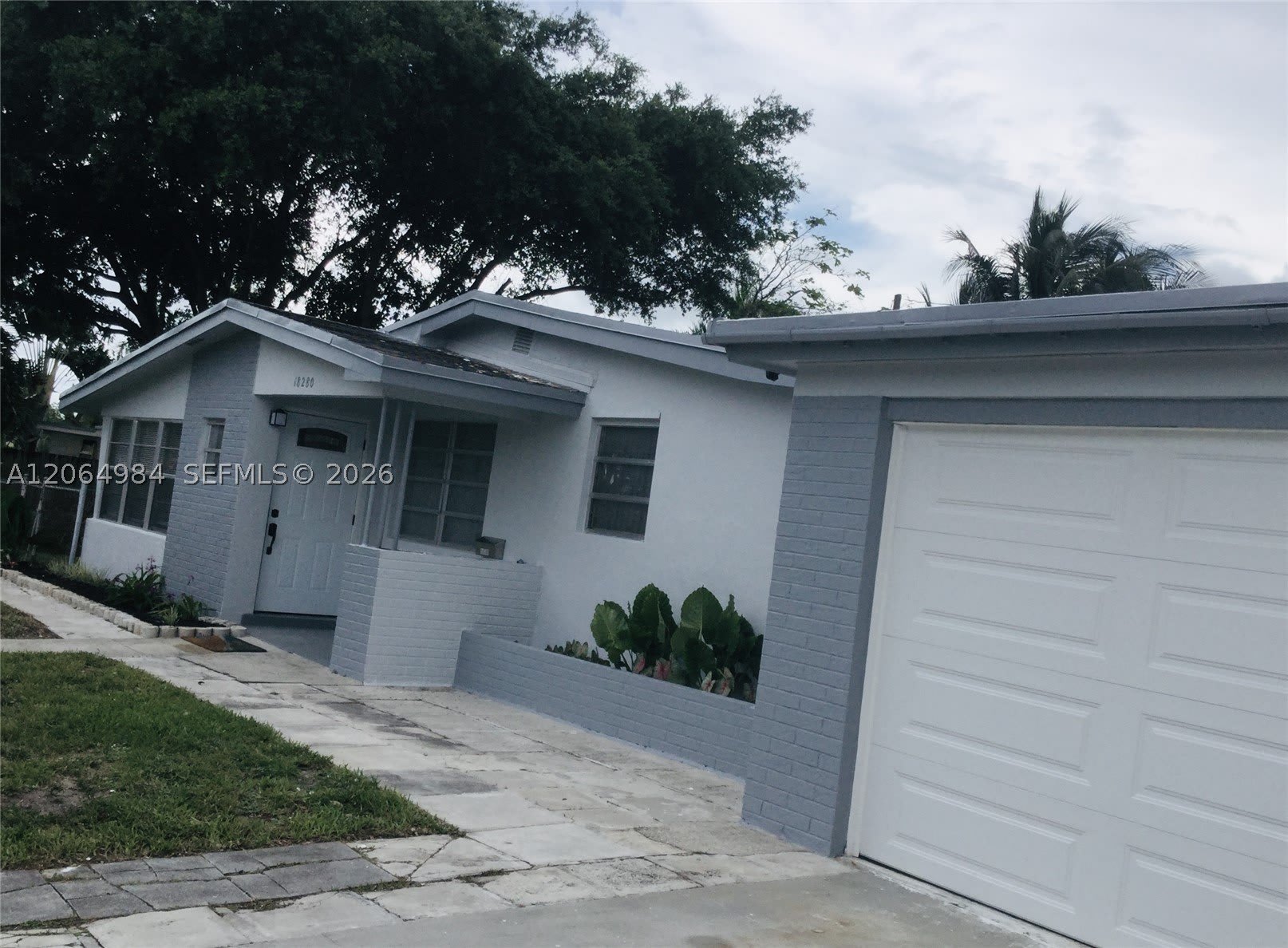 18280 S Glades Dr – photo 3
