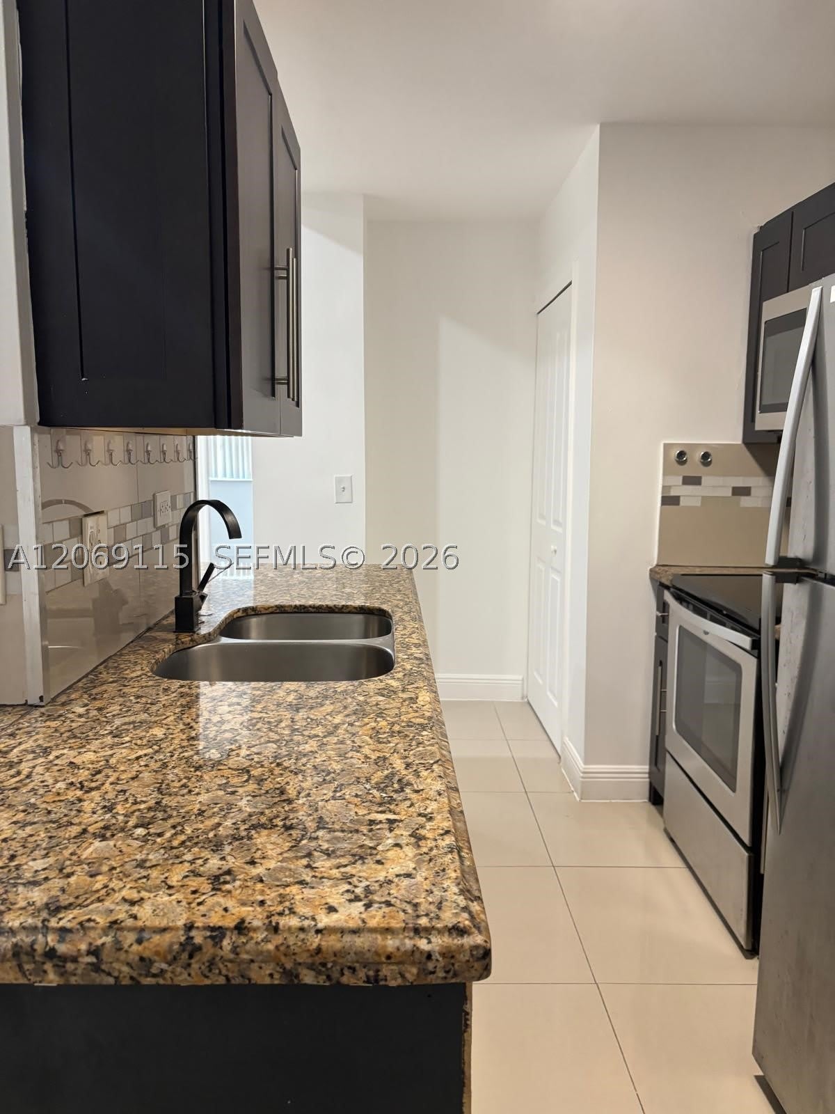 18344 Nw 68Th Ave – photo 5