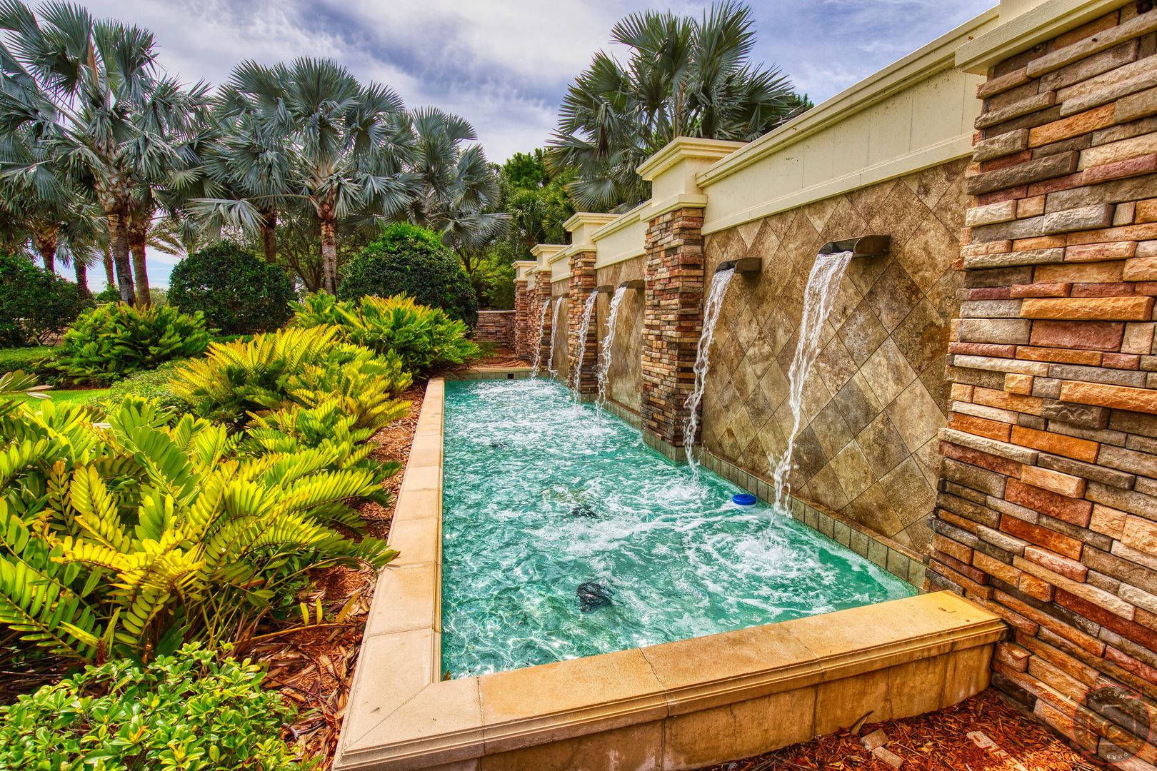 Seasonal Short Term Sought After Sarasota National Social Membership With Resort Like Amenities – photo 3