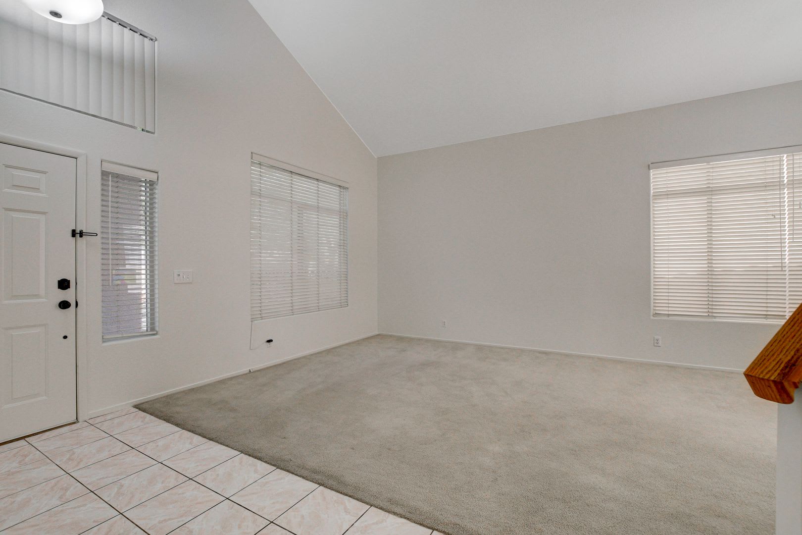 Beautiful 2 Story Home In Summerlin – photo 3