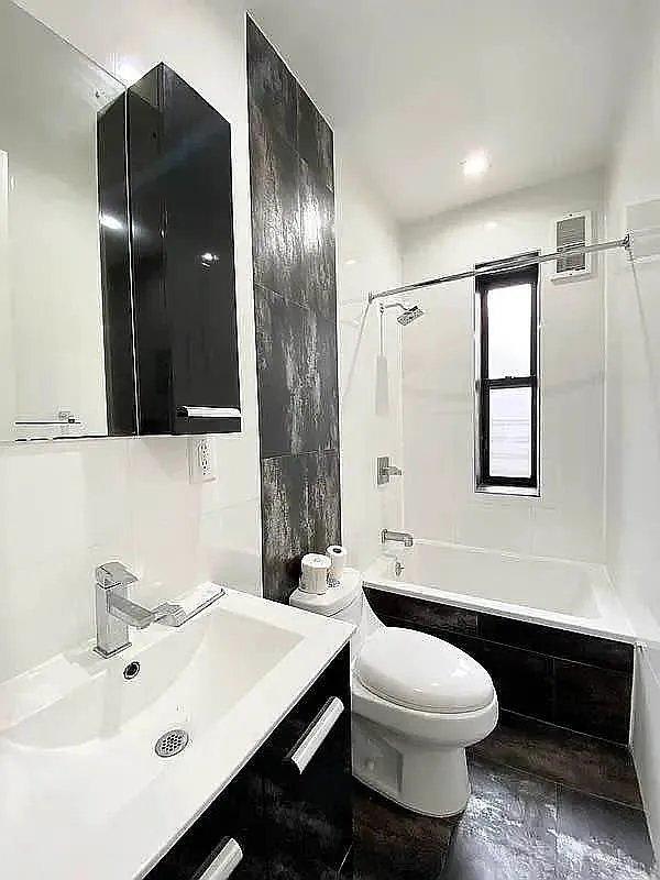 4308 Broadway – photo 4