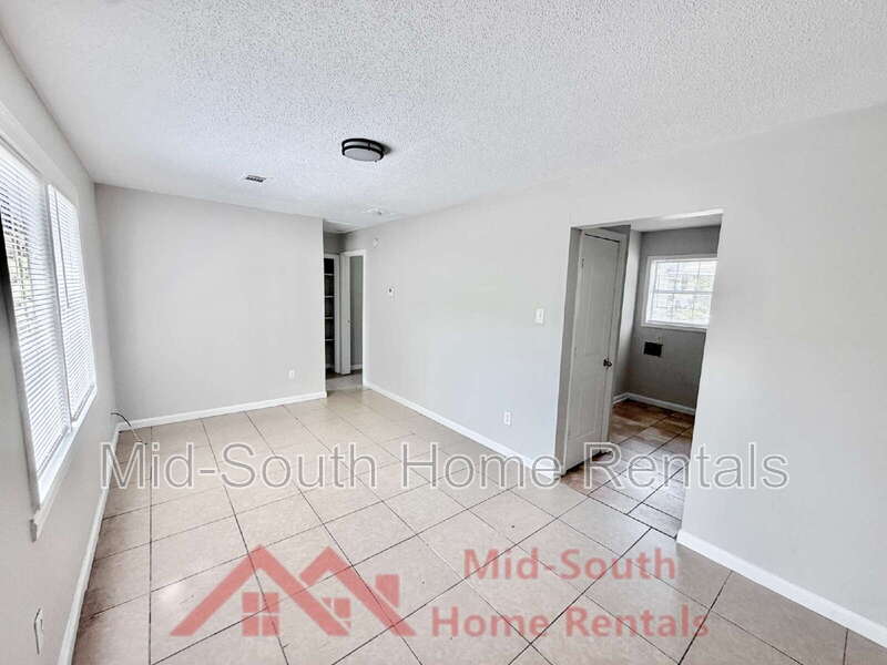 1825 Castalia St – photo 3