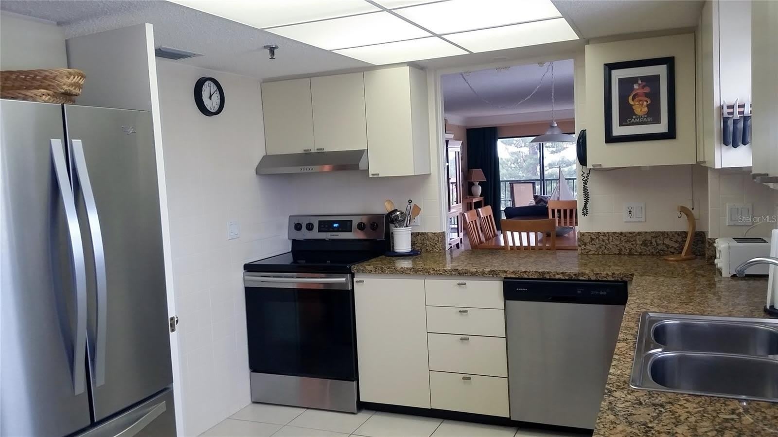 1001 BENJAMIN FRANKLIN Drive – photo 5