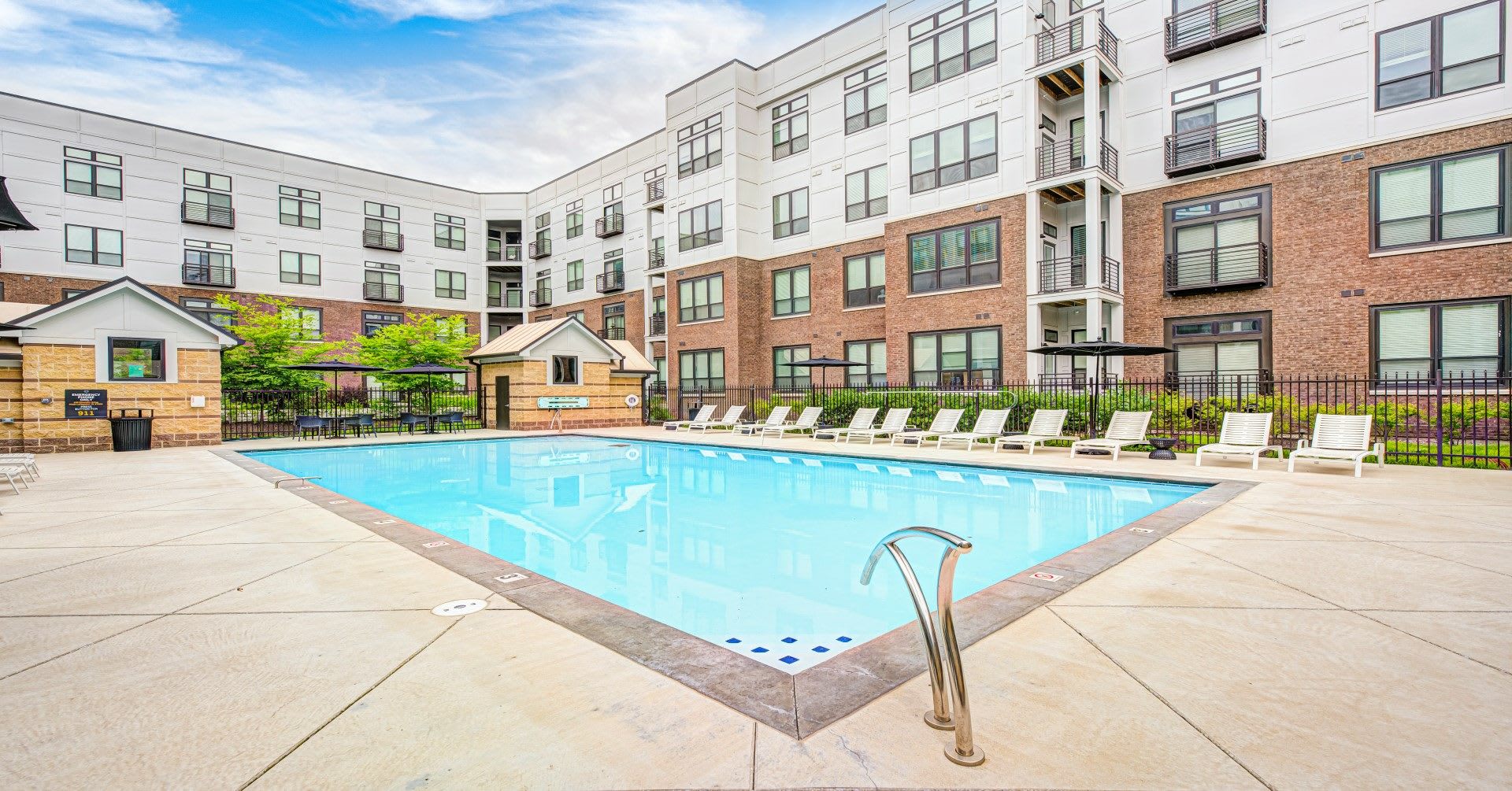 Continuum Apartments – photo 3