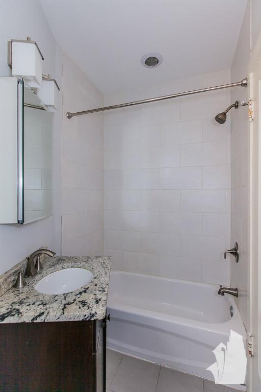2233 West Wilson – photo 3