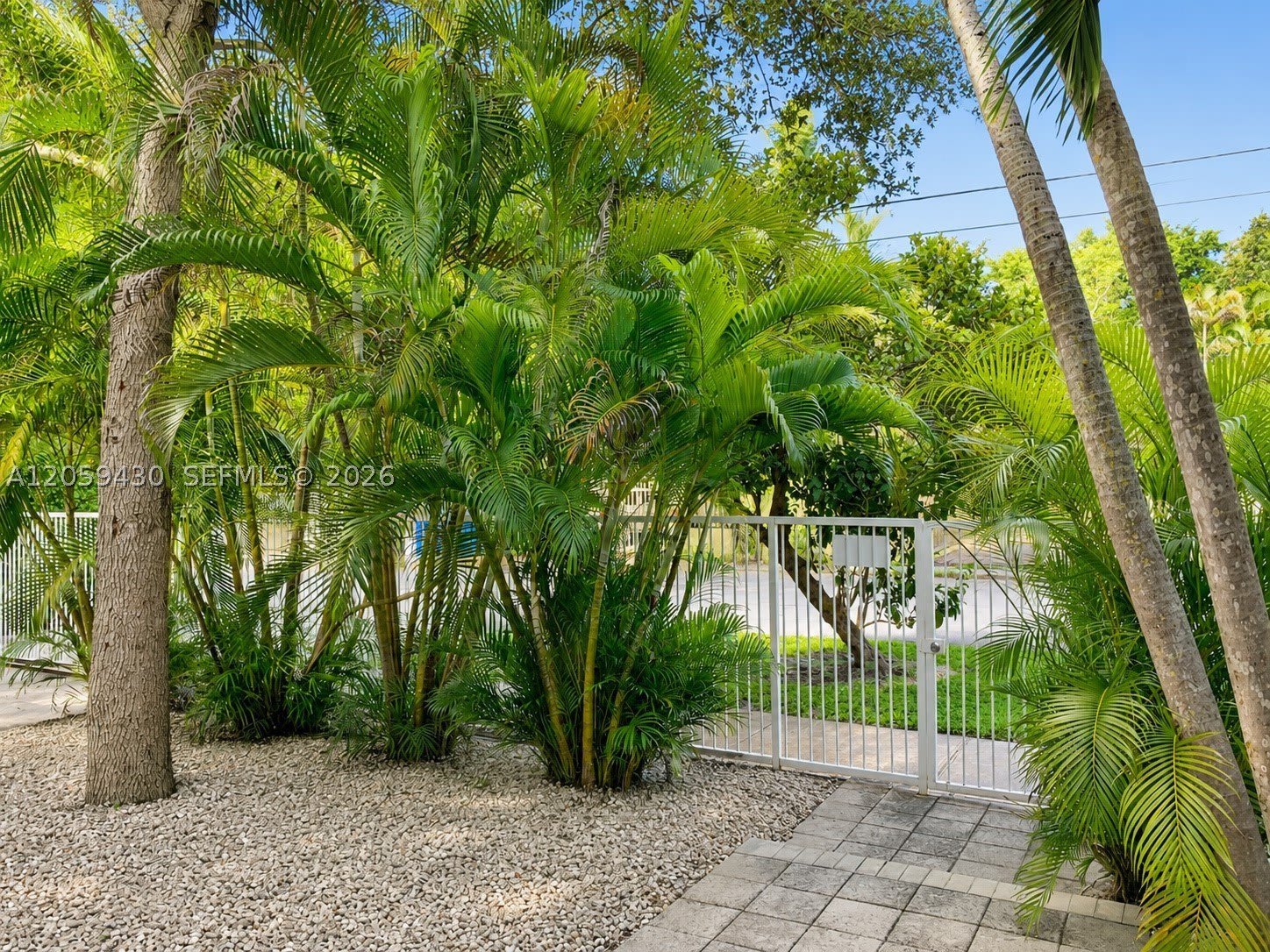 2954 Whitehead St – photo 2