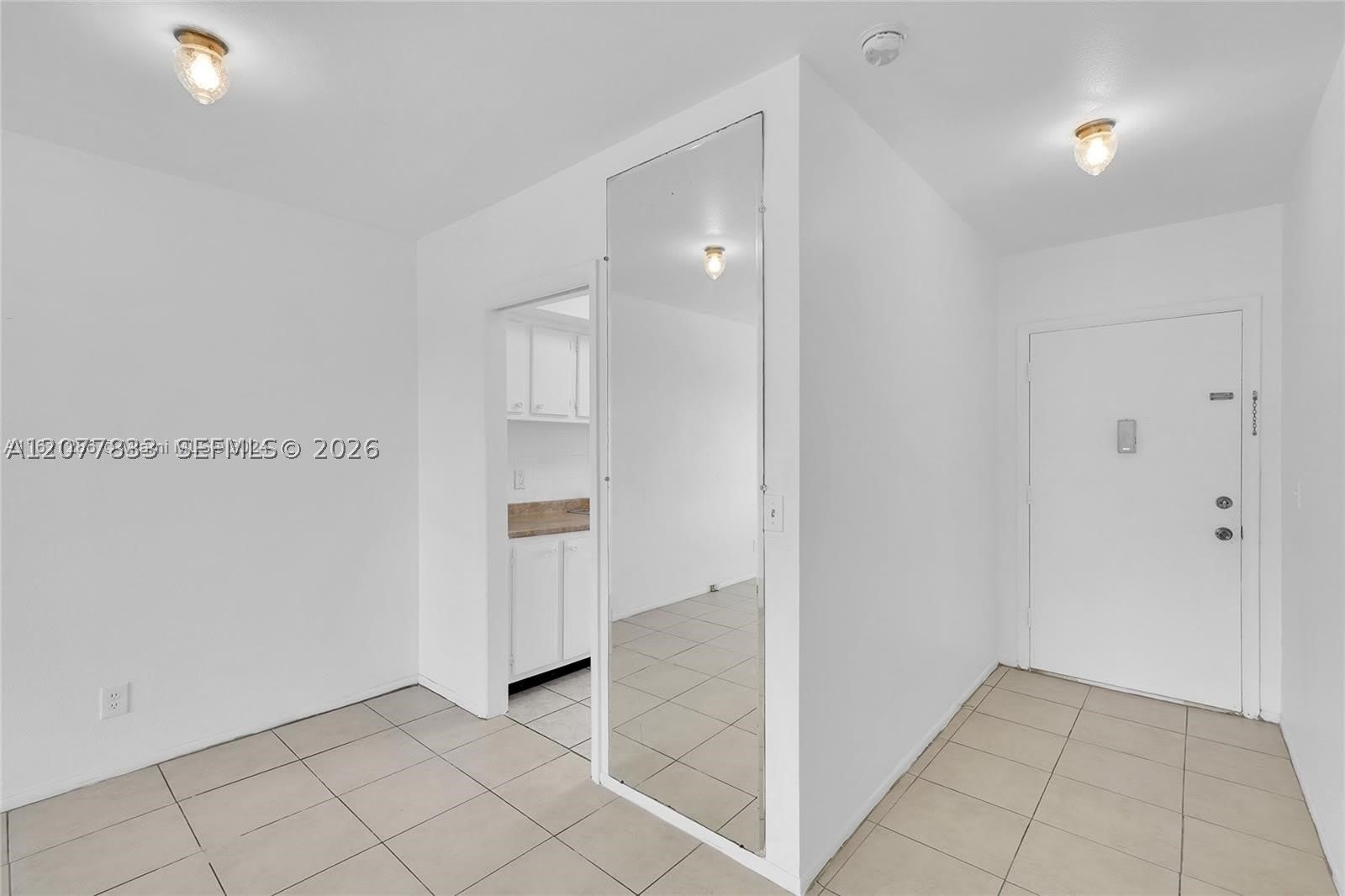 1050 E Sample Rd – photo 4
