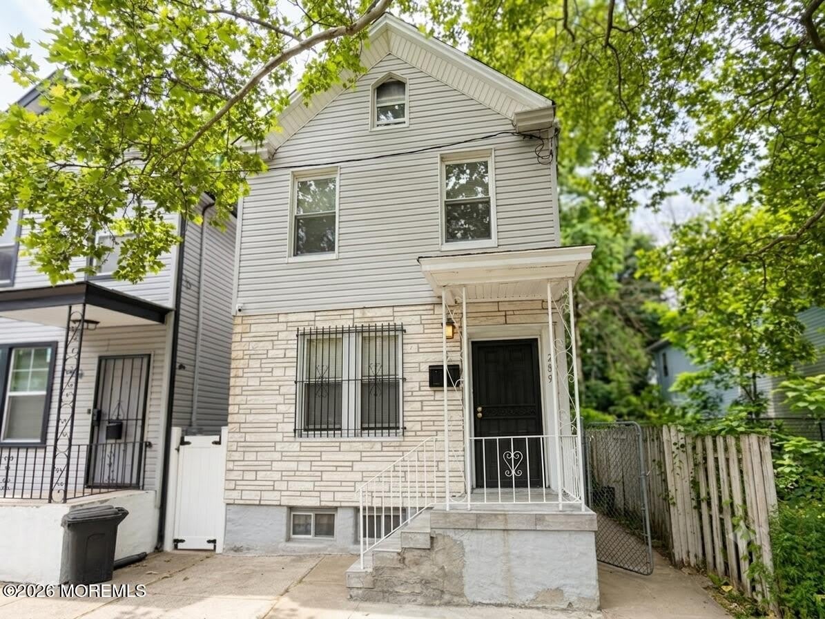 289 Rose Street – photo 1
