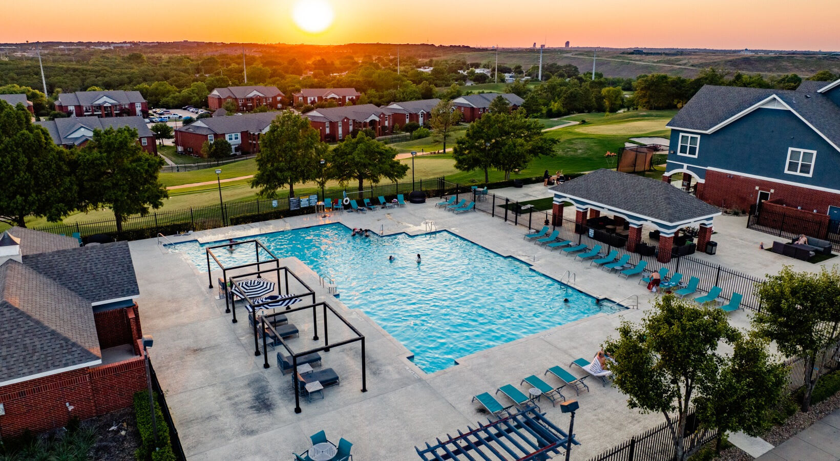 Timberlinks at Denton – photo 1