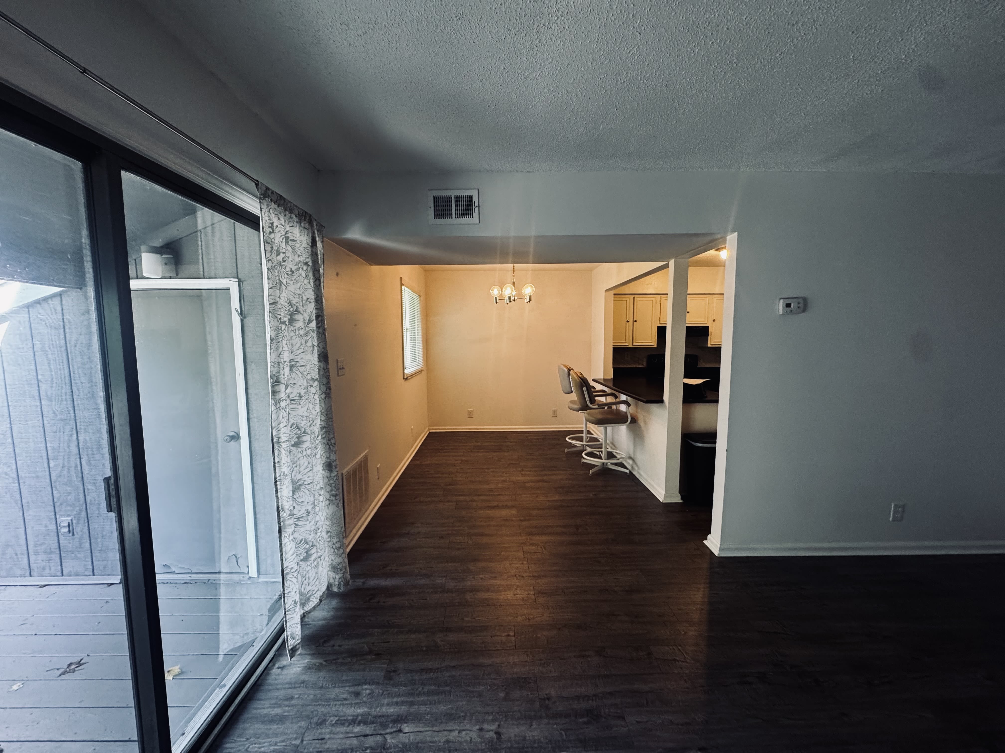 10301 N Kings Hwy Apt 15-8 – photo 5