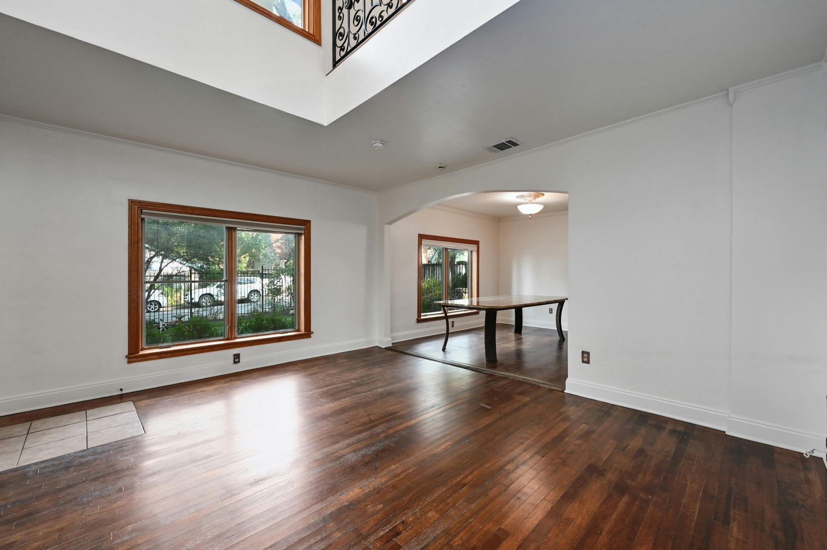 6Bed/4Bath in West Campus – photo 4