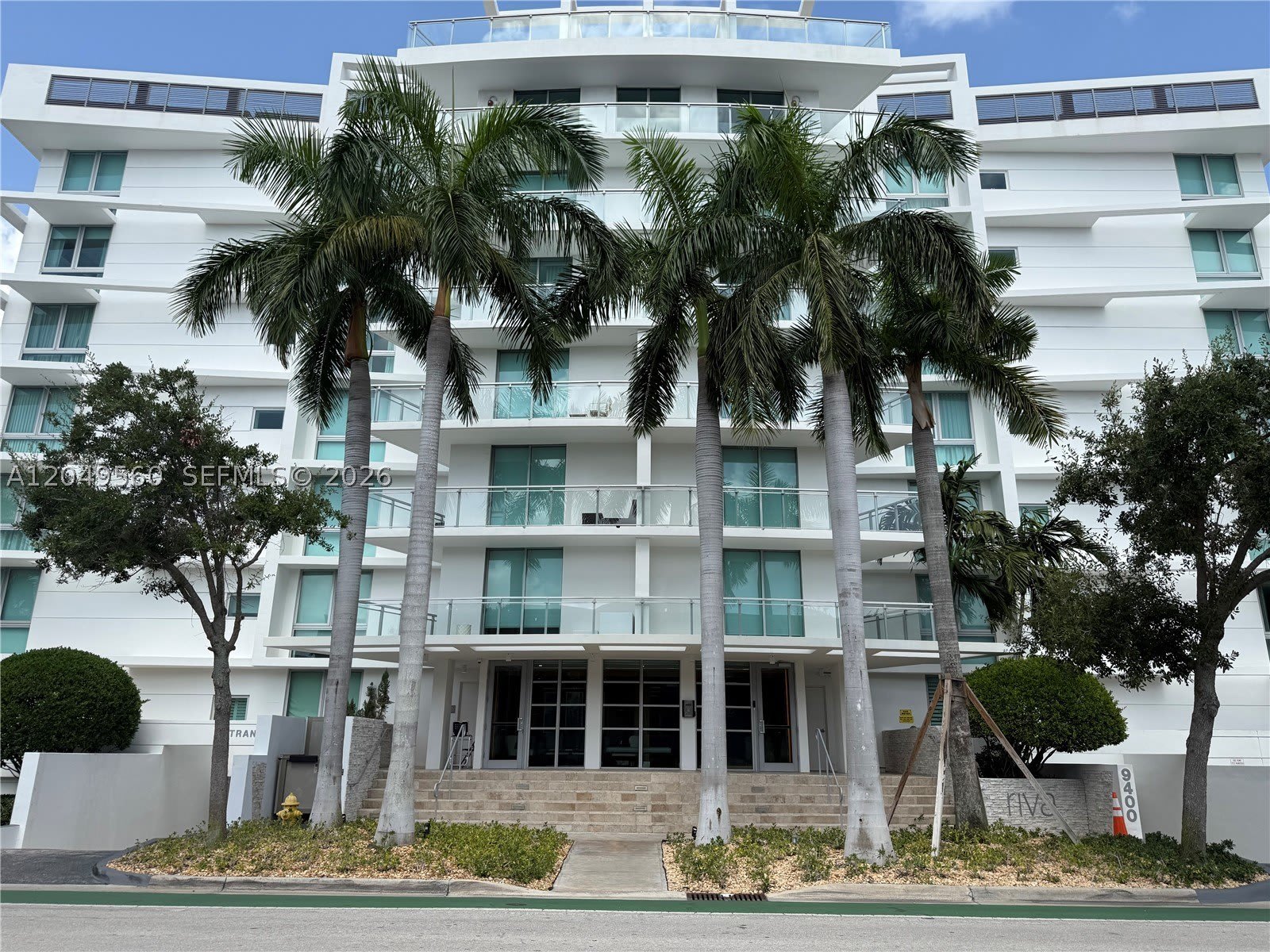9400 W Bay Harbor Dr – photo 2