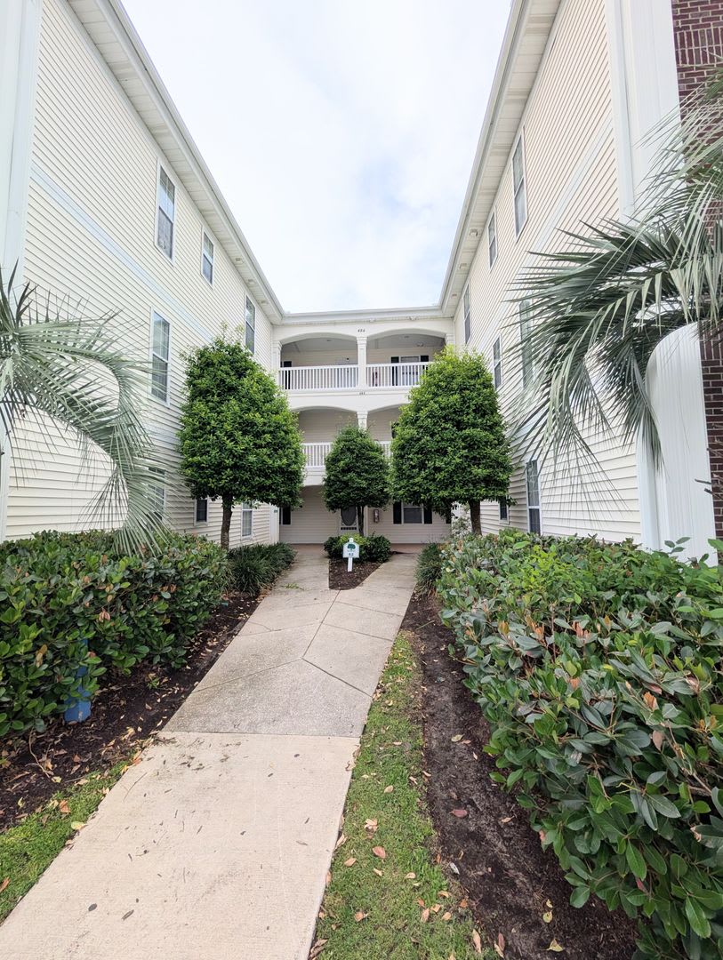 Ground Floor River Oaks Condo – photo 2