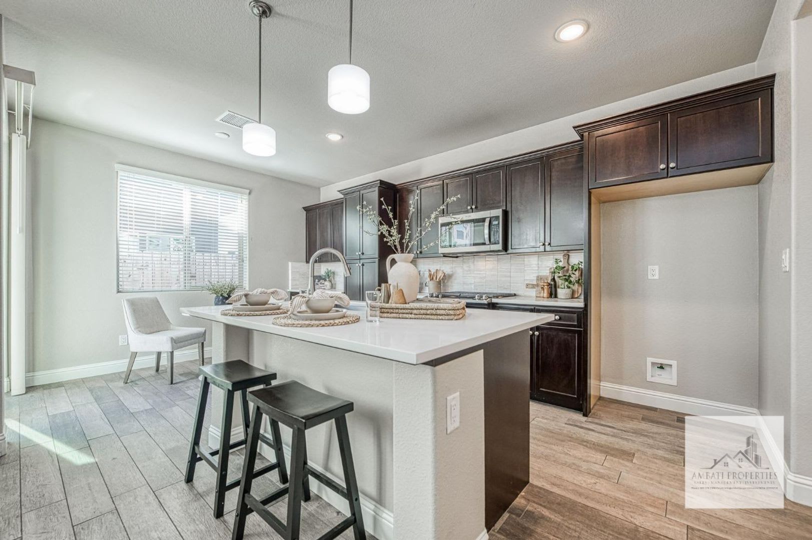 Stunning Granville Home in Copper River Canvas Gated Community! – photo 5