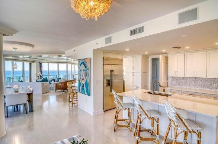 570 Ocean Drive – photo 4