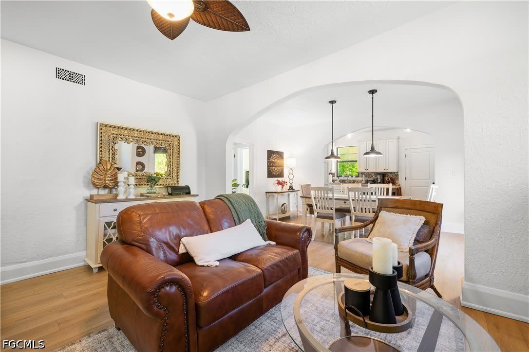 2408 Euclid Avenue – photo 5