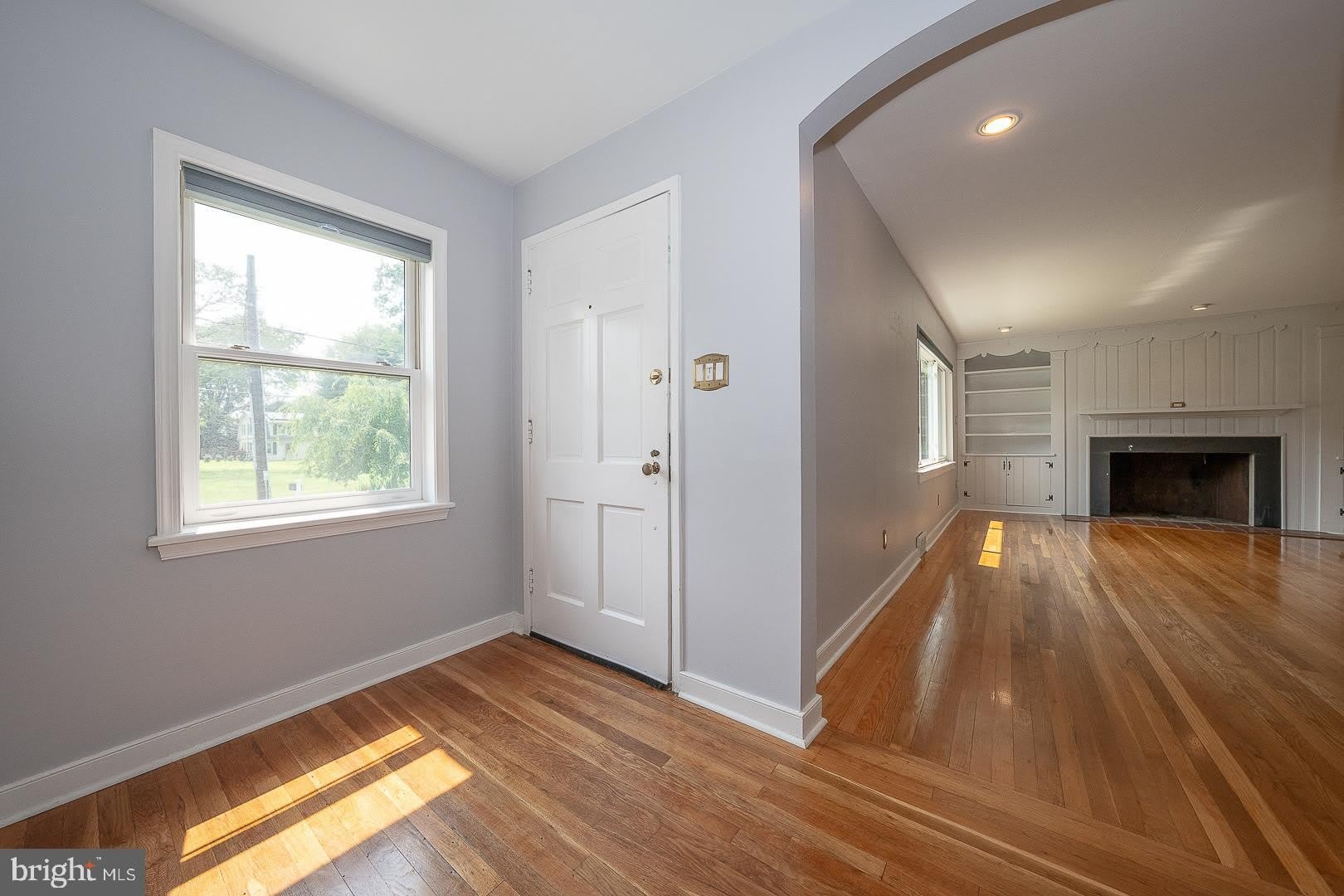 353 S Old Middletown Road – photo 3