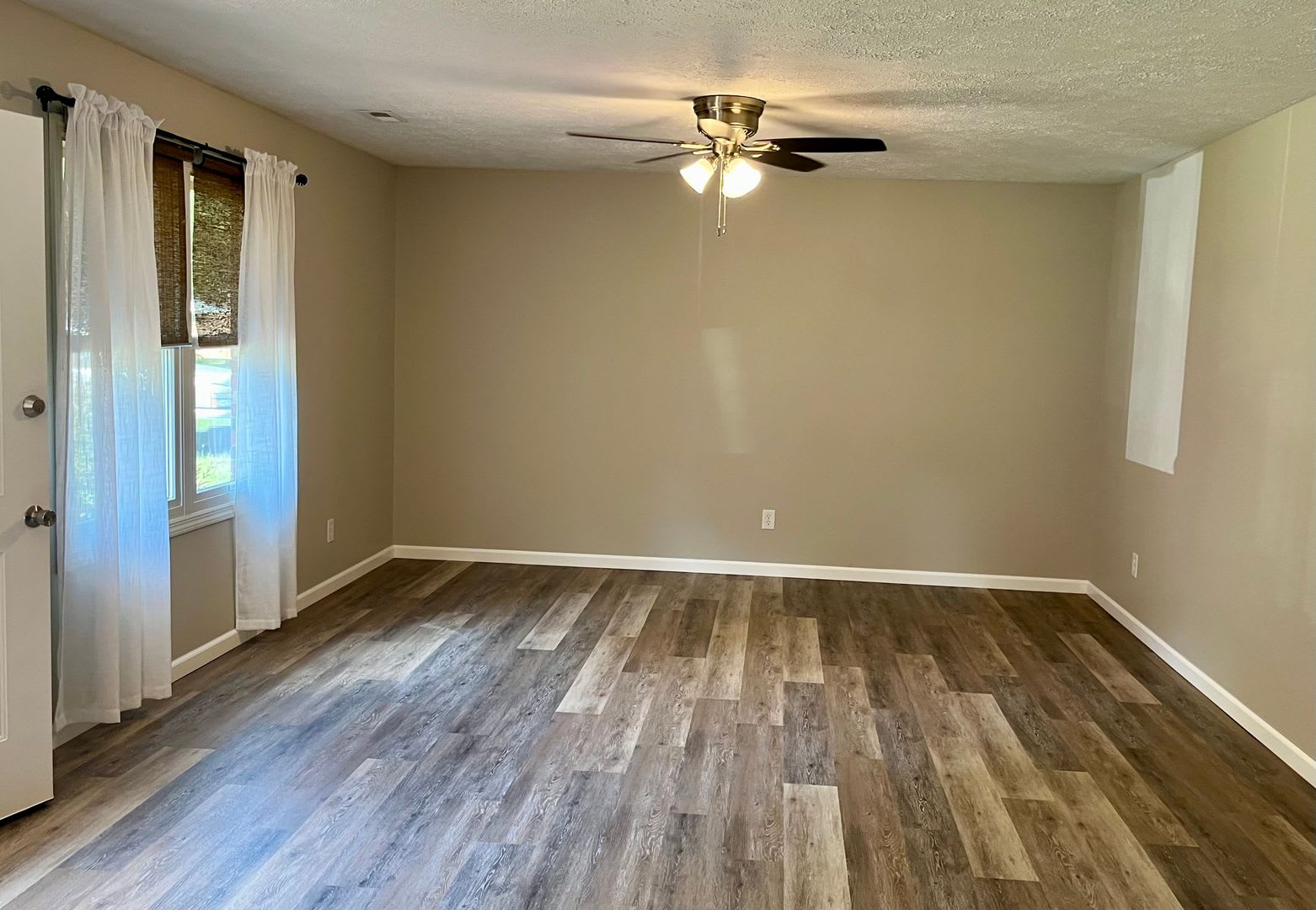 Two bedroom house in Holiday Shores! – photo 4