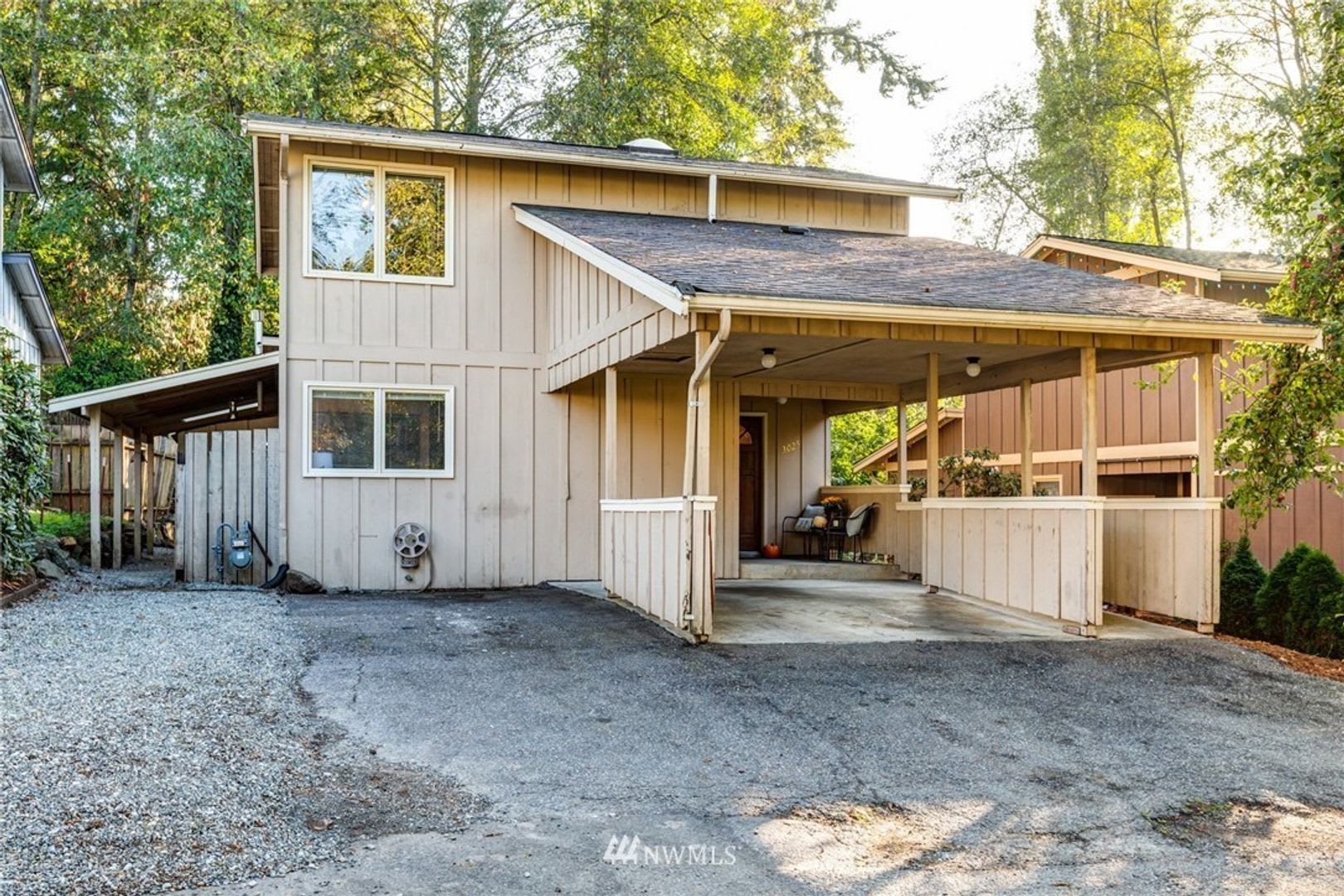 4 Bed 2 Bath Home Easy Access To I 5 And Wwu – photo 1