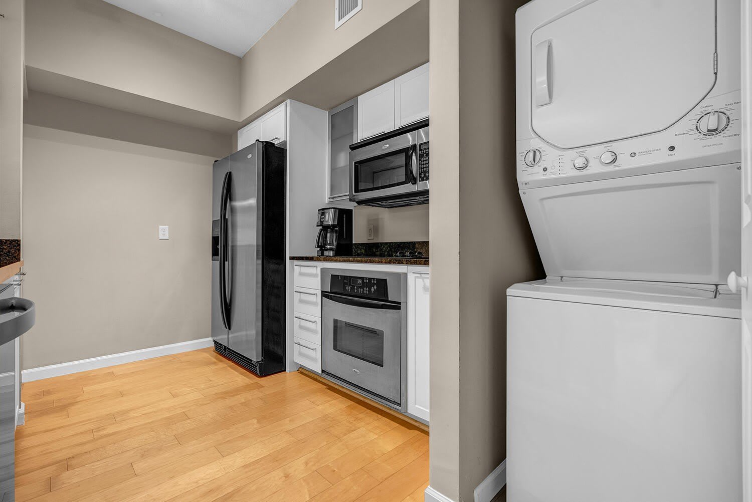 235 NE 1ST Street – photo 3
