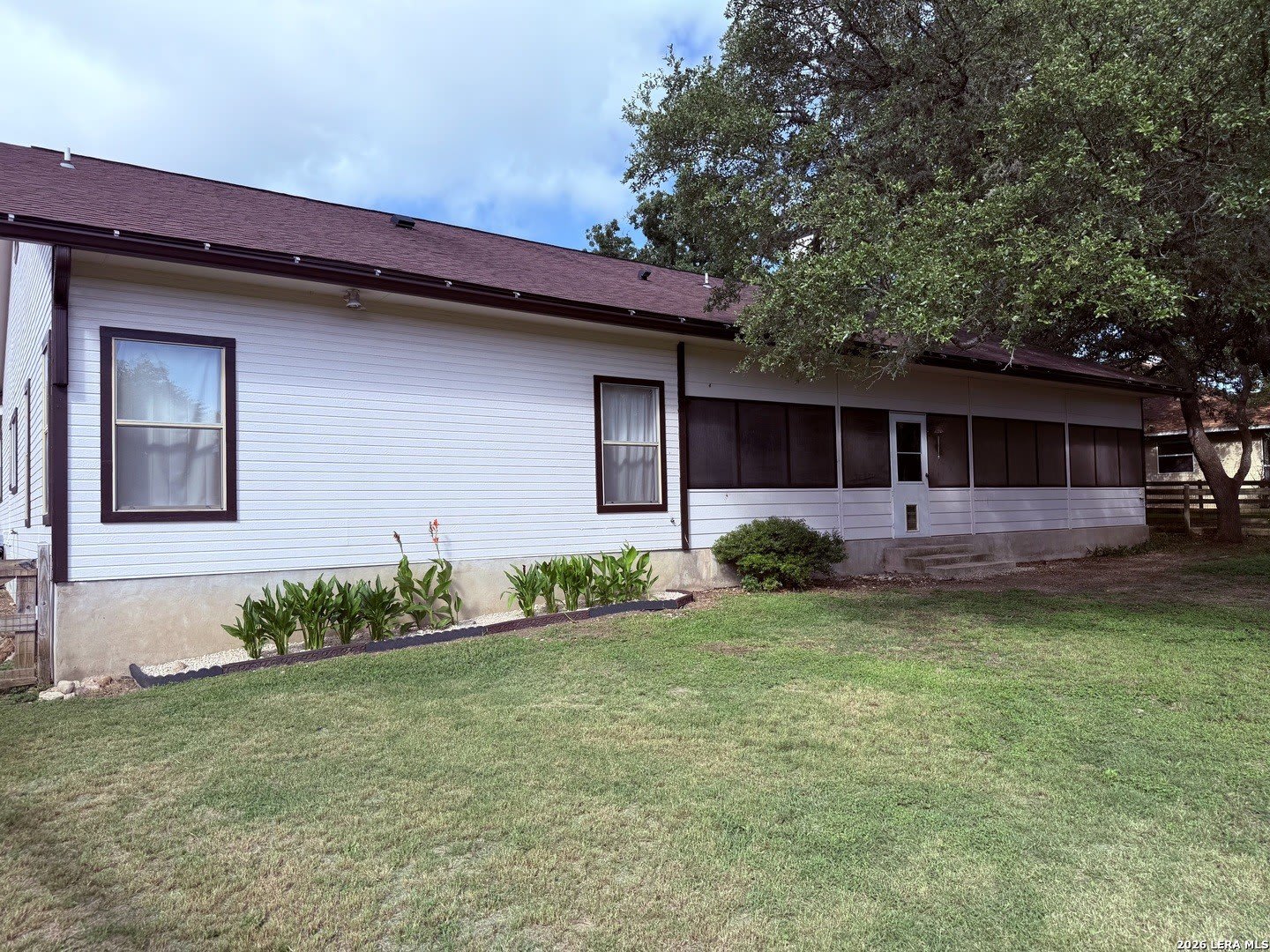 112 RANGER DR – photo 4