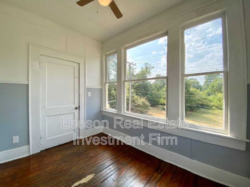 314 1/2 KINGS HIGHWAY – photo 5