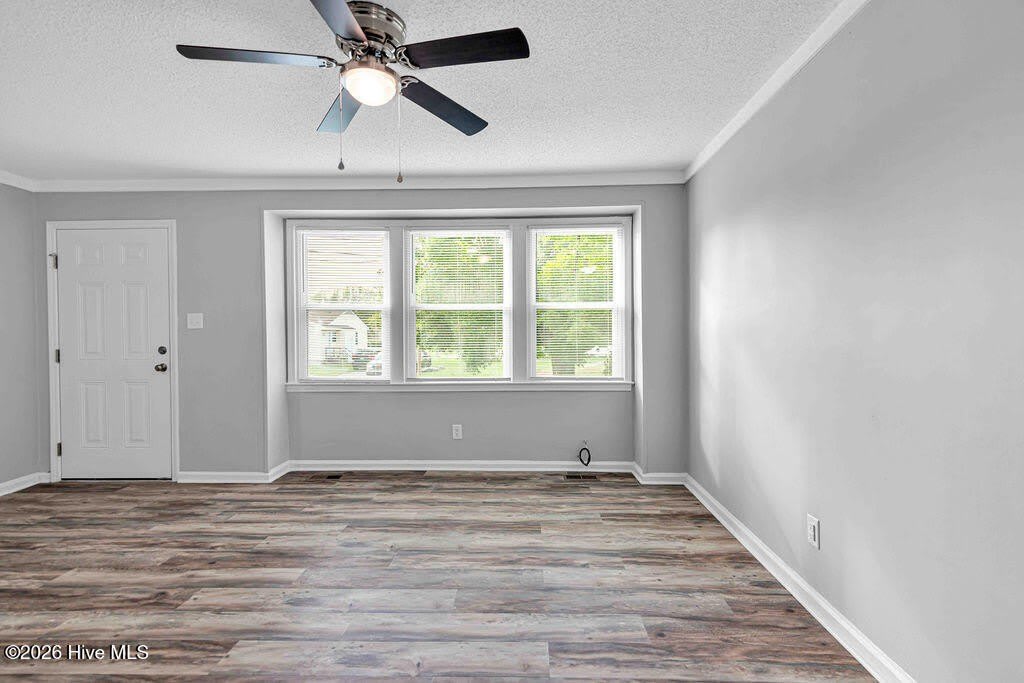 322 Starling Street – photo 5