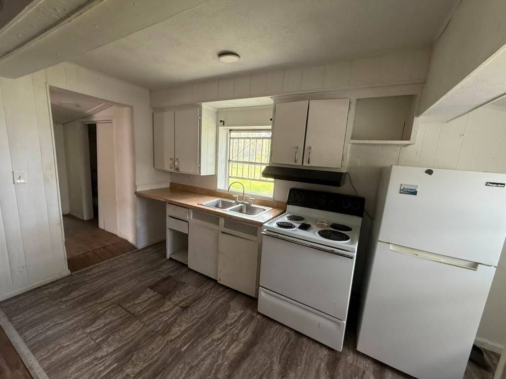 622 N Beach St – photo 5