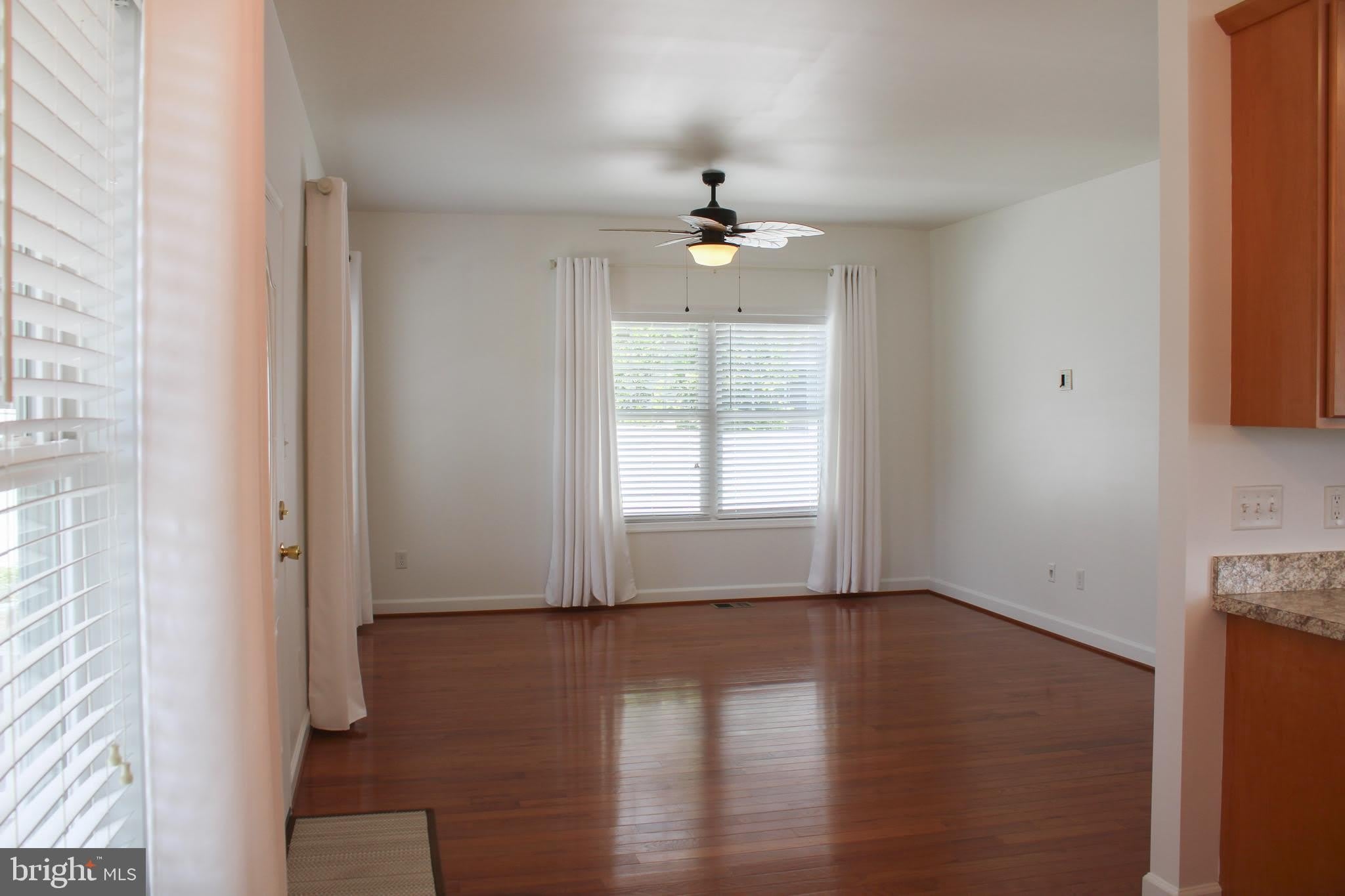 335 S COMMERCE Street – photo 5