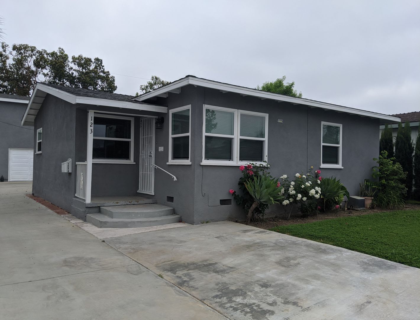 Beautiful 3 bd/ 2 ba in Orange – photo 1