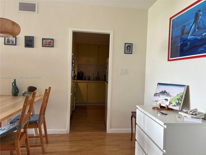 3301 NE 5th Ave – photo 2