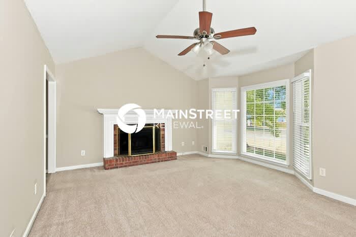 2728 Horseshoe Creek Drive – photo 3