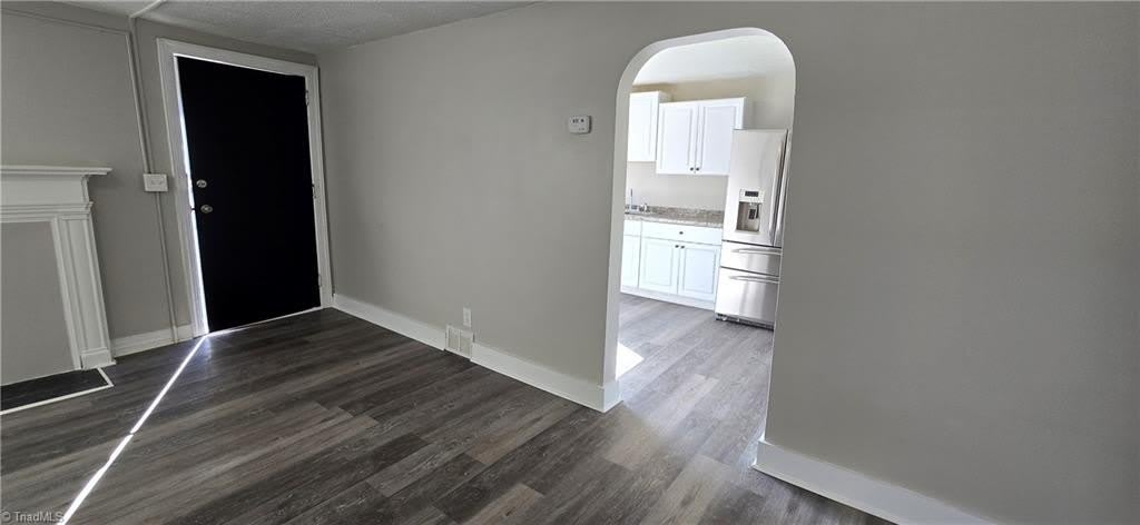 2912 Woodleigh Street – photo 4