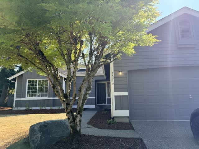 23315 Southeast 239th Street – photo 1