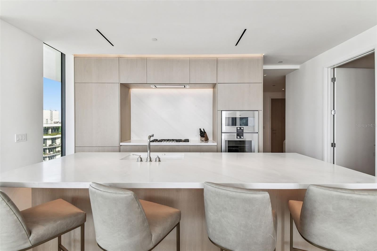 1000 WATER Street – photo 3