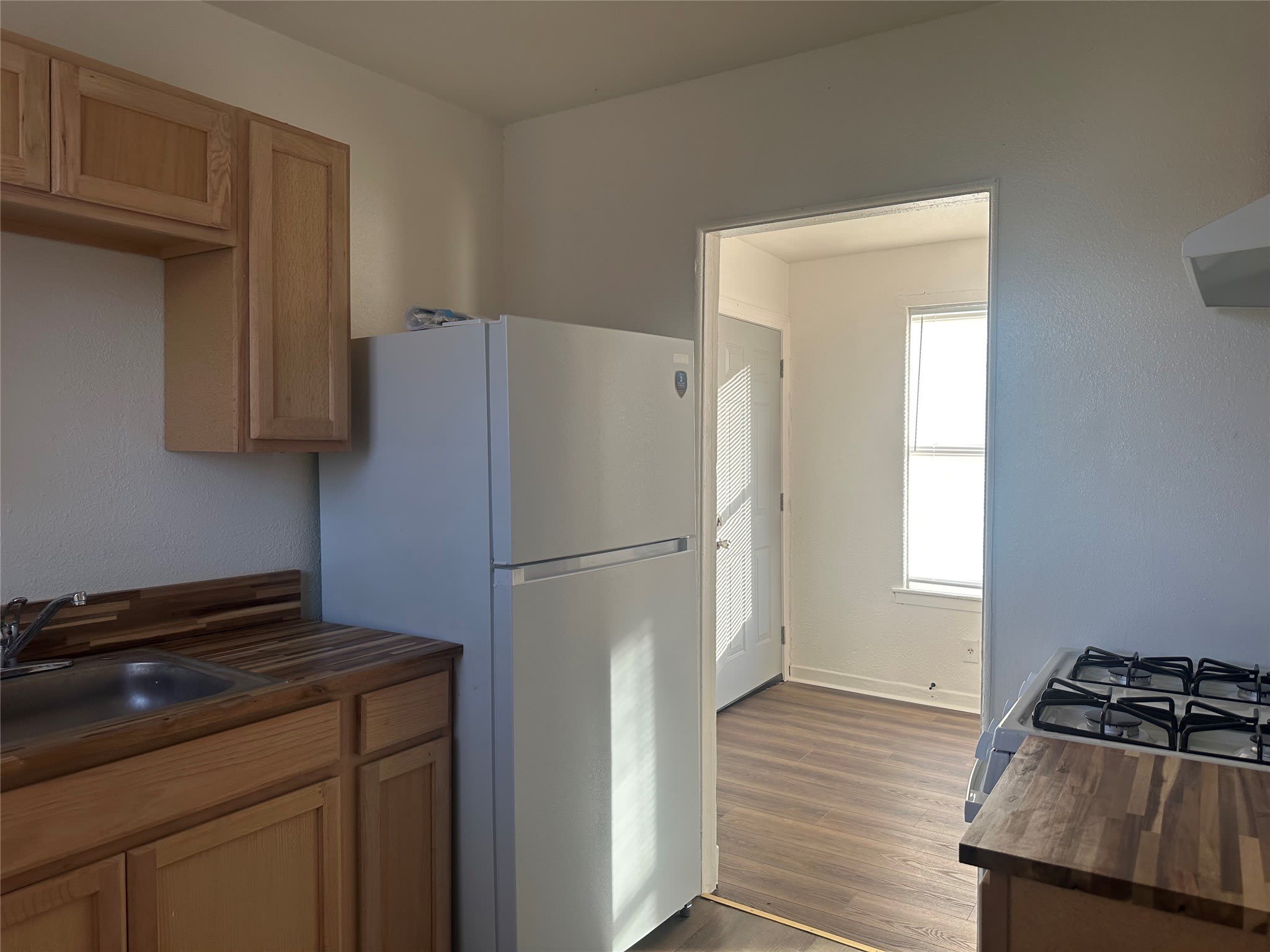 1217 Estelle Street – photo 2