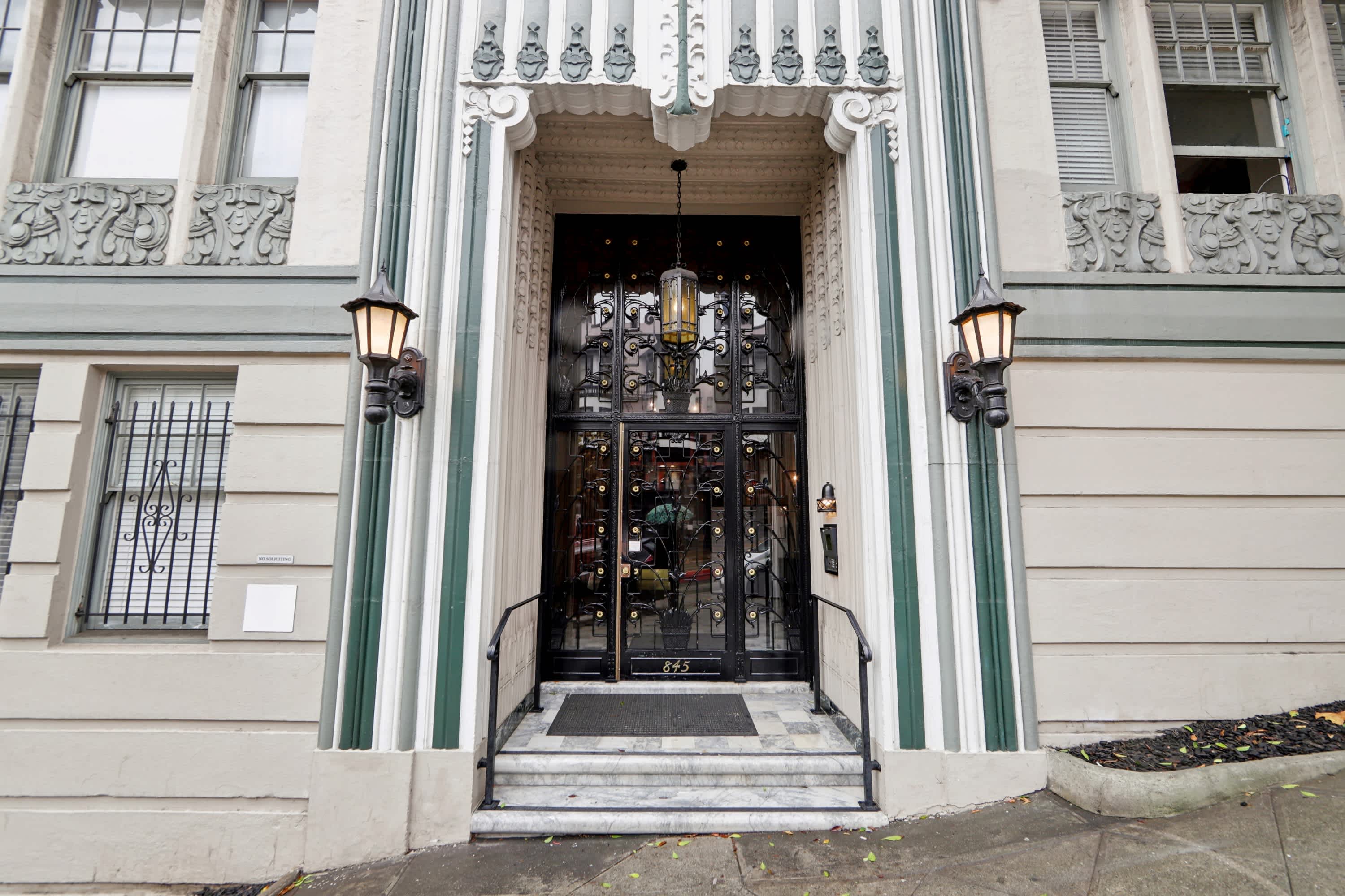 845 California – photo 4