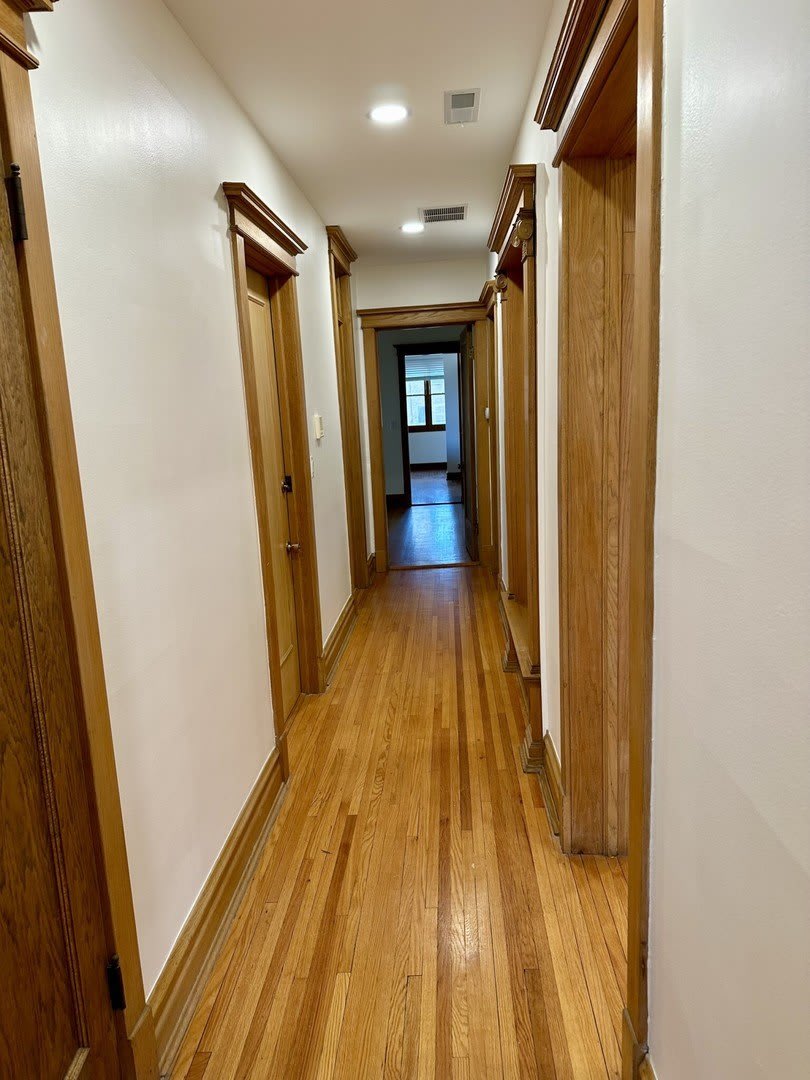 5719 N Kenmore Avenue – photo 5