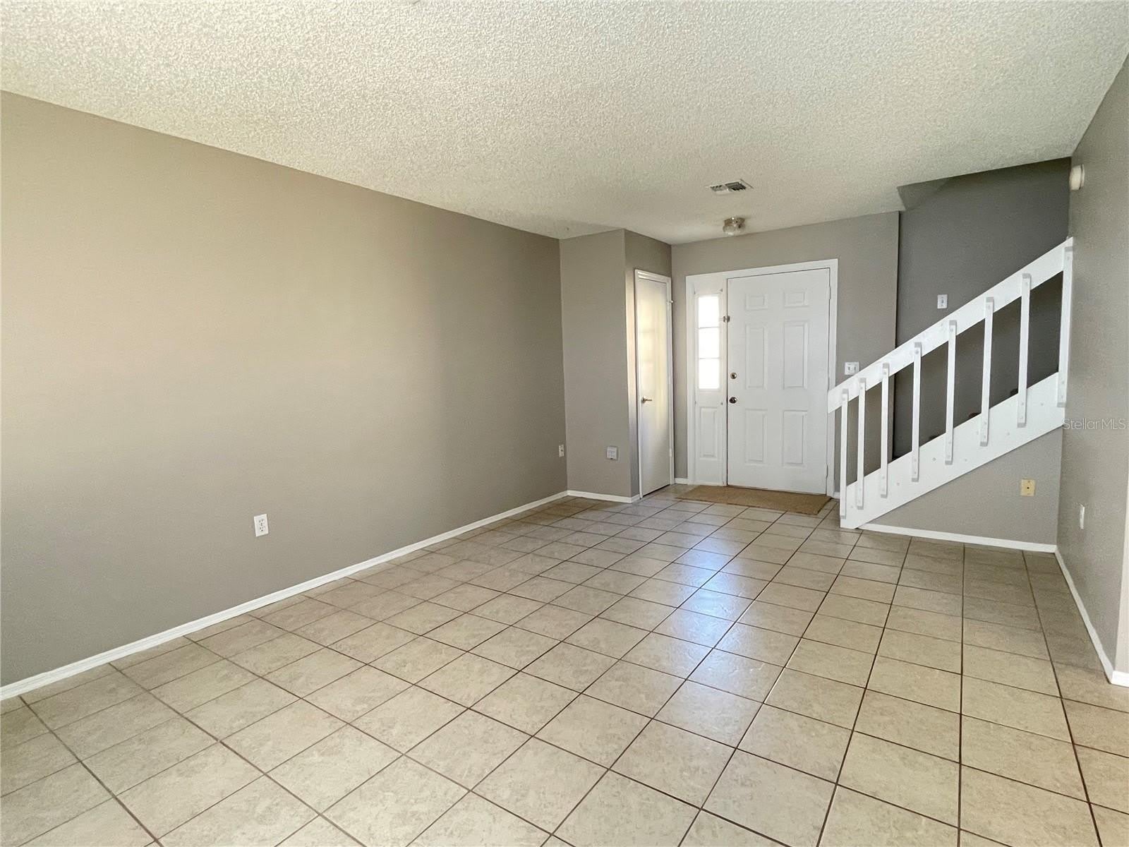 687 Lake Dexter Circle – photo 4