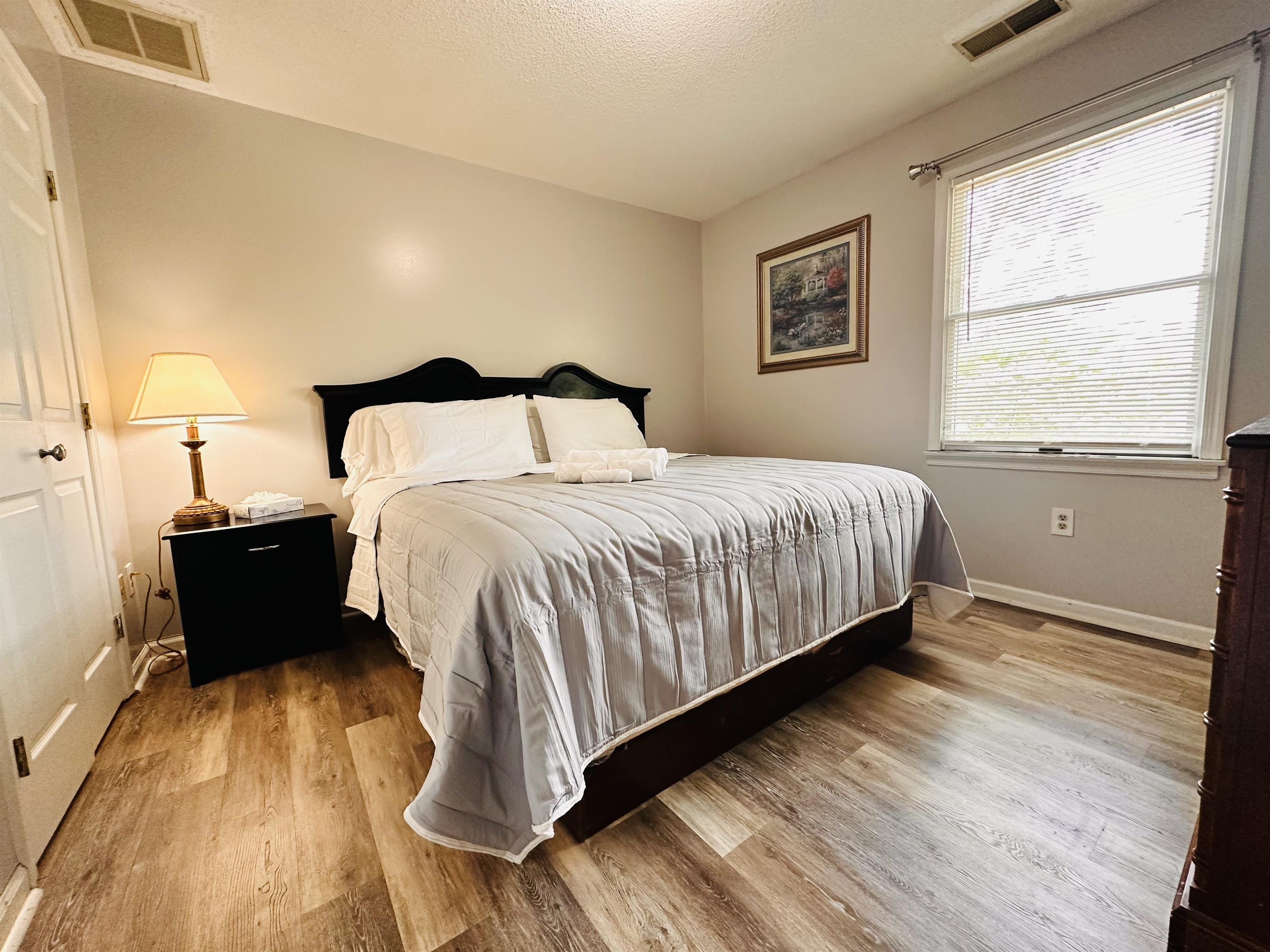 Brookfield Corporate Apartments – photo 3