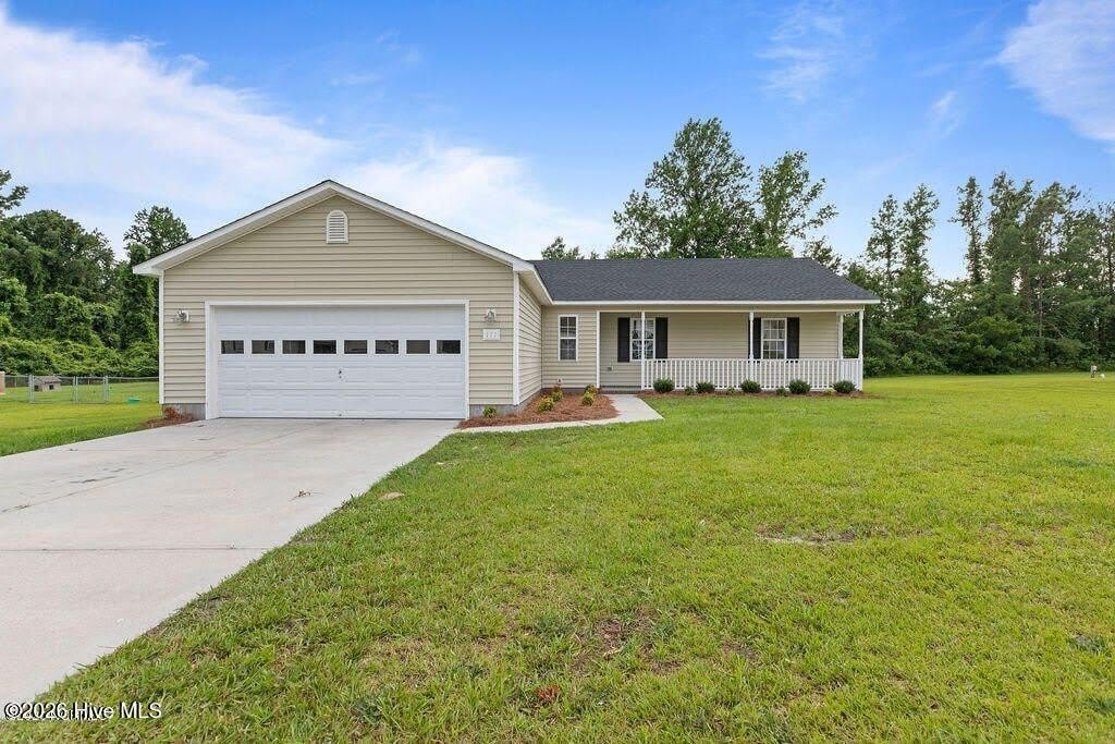 111 Howell Drive – photo 1
