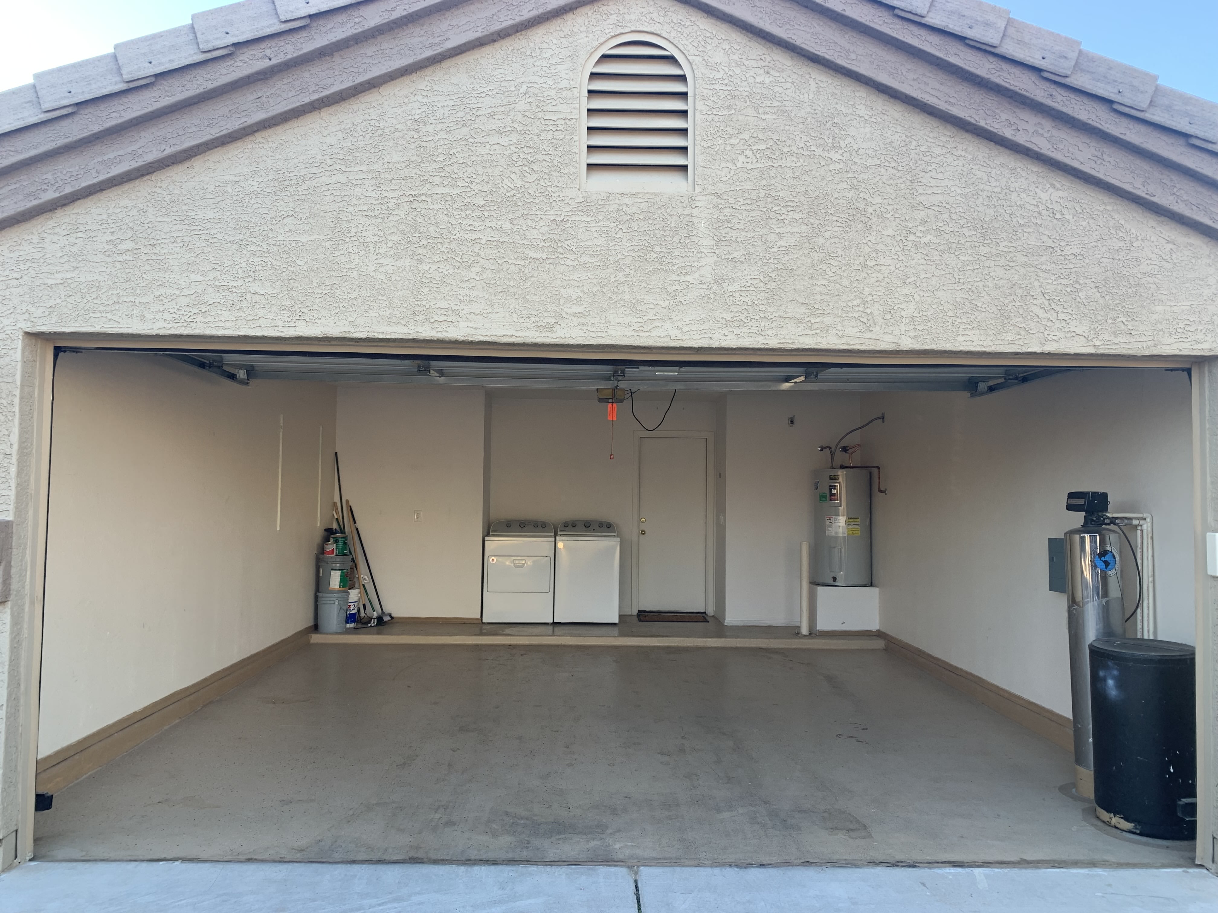 43923 W Wild Horse Trail – photo 2