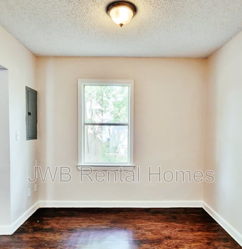 3137 1St St W – photo 4