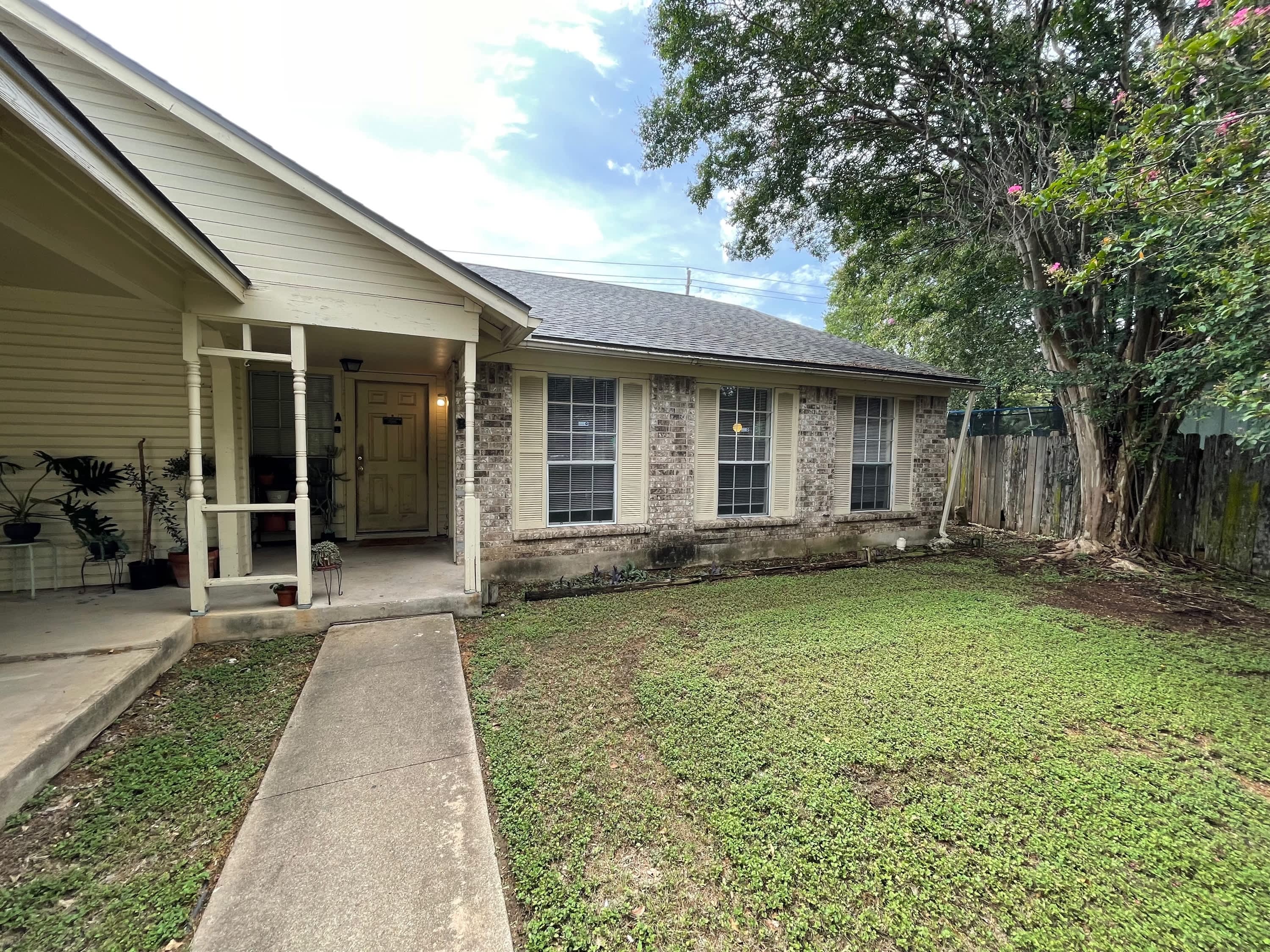 7603 Woodstone Cove – photo 1