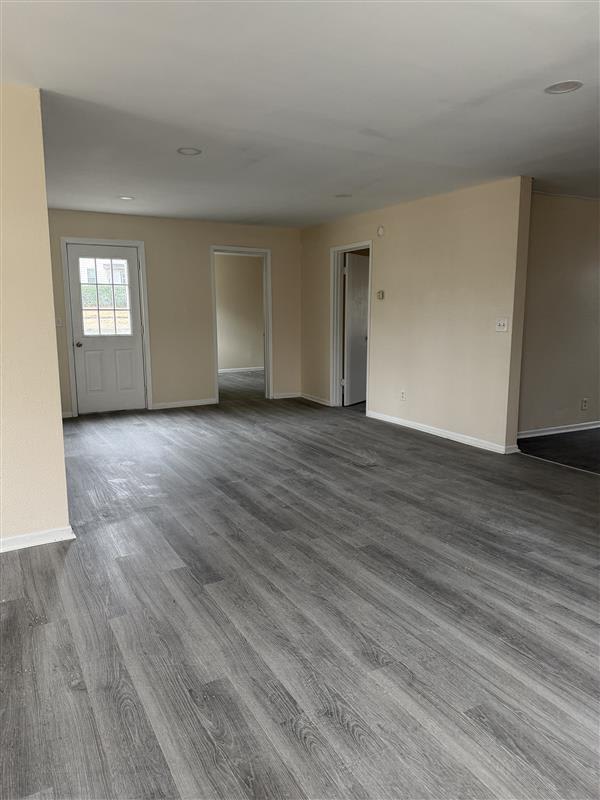 458 S Float Ave – photo 5