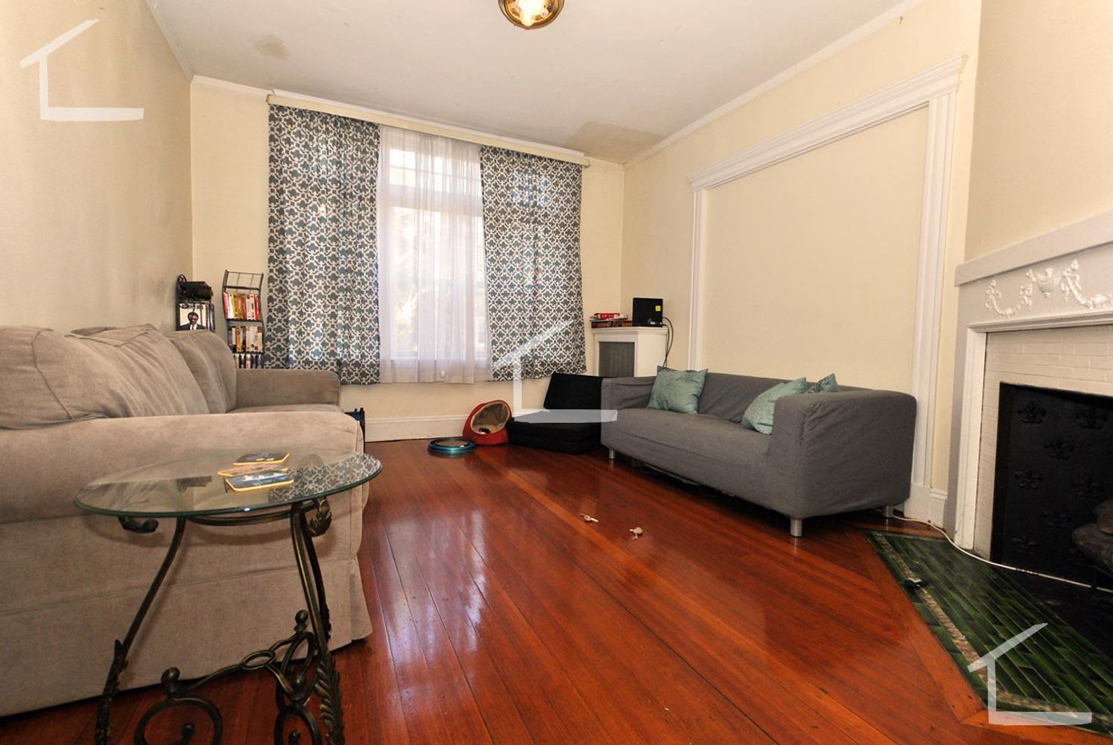 Huge 4 Bed In Cleveland Circle – photo 2